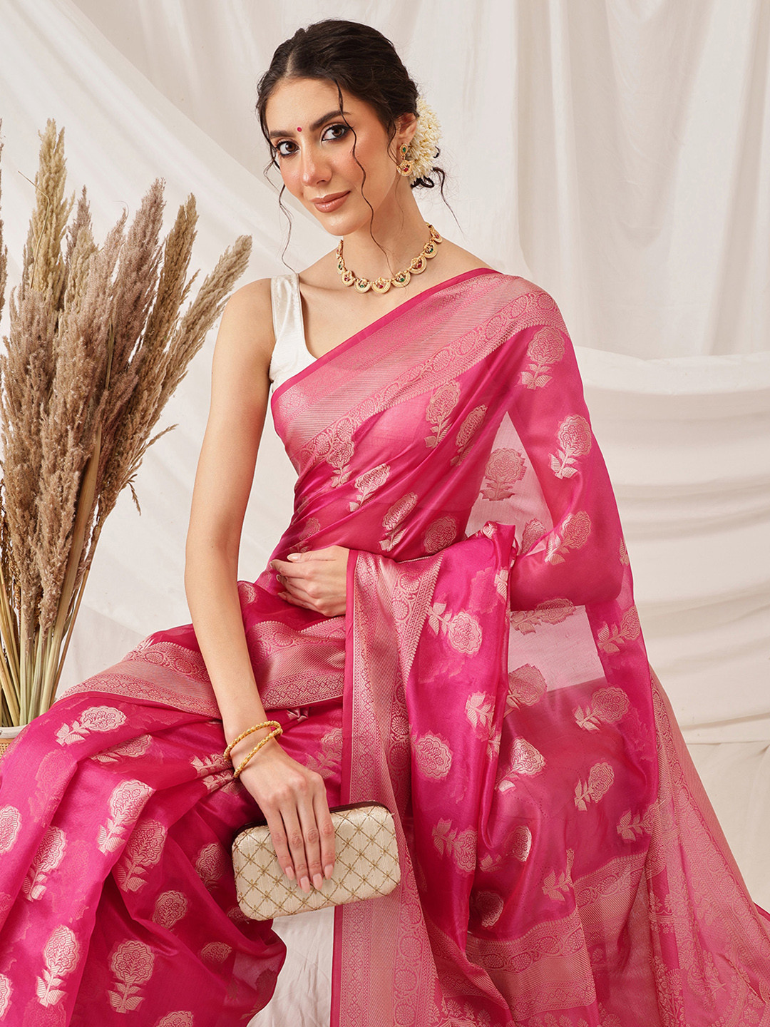 DIVASTRI Floral Banarasi Organza Soft Silk Pink Saree