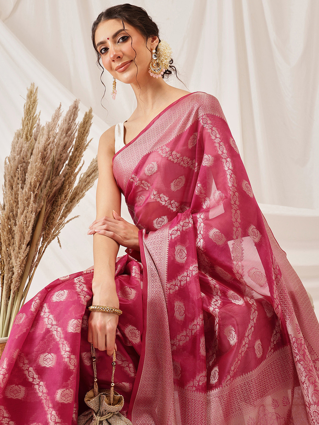 DIVASTRI Organza Soft Silk Pink Saree With Floral Border