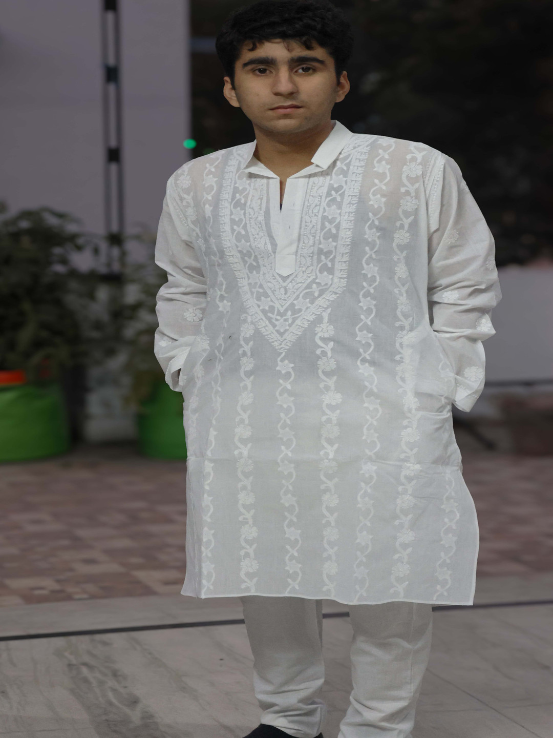 RAASA DRAPES Men Floral Regular Mukaish Chanderi Cotton Kurta with Trousers
