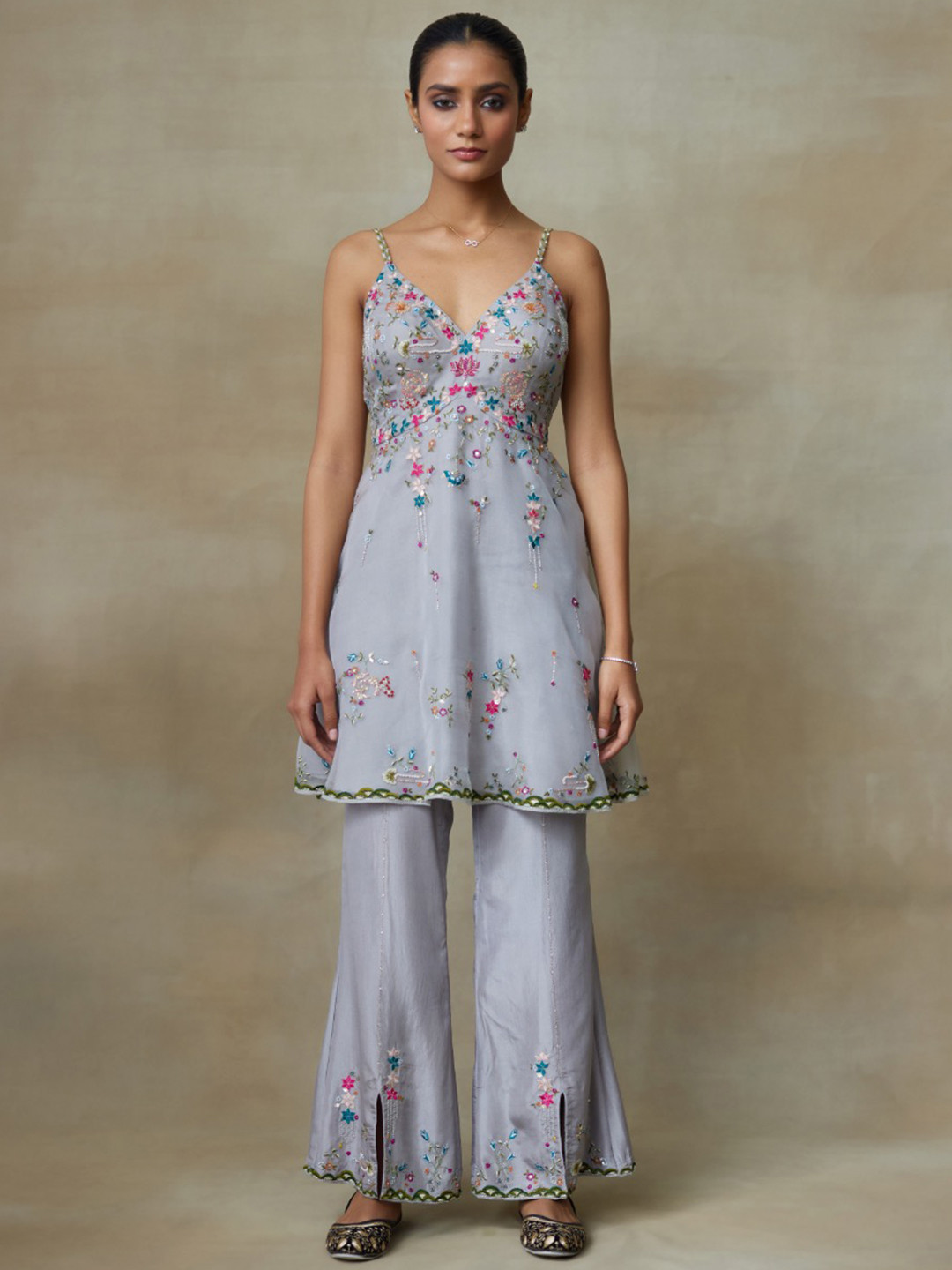 SHASHA GABA Women Floral Embroidered Regular Beads and Stones Pure Silk Kurta with Palazzos