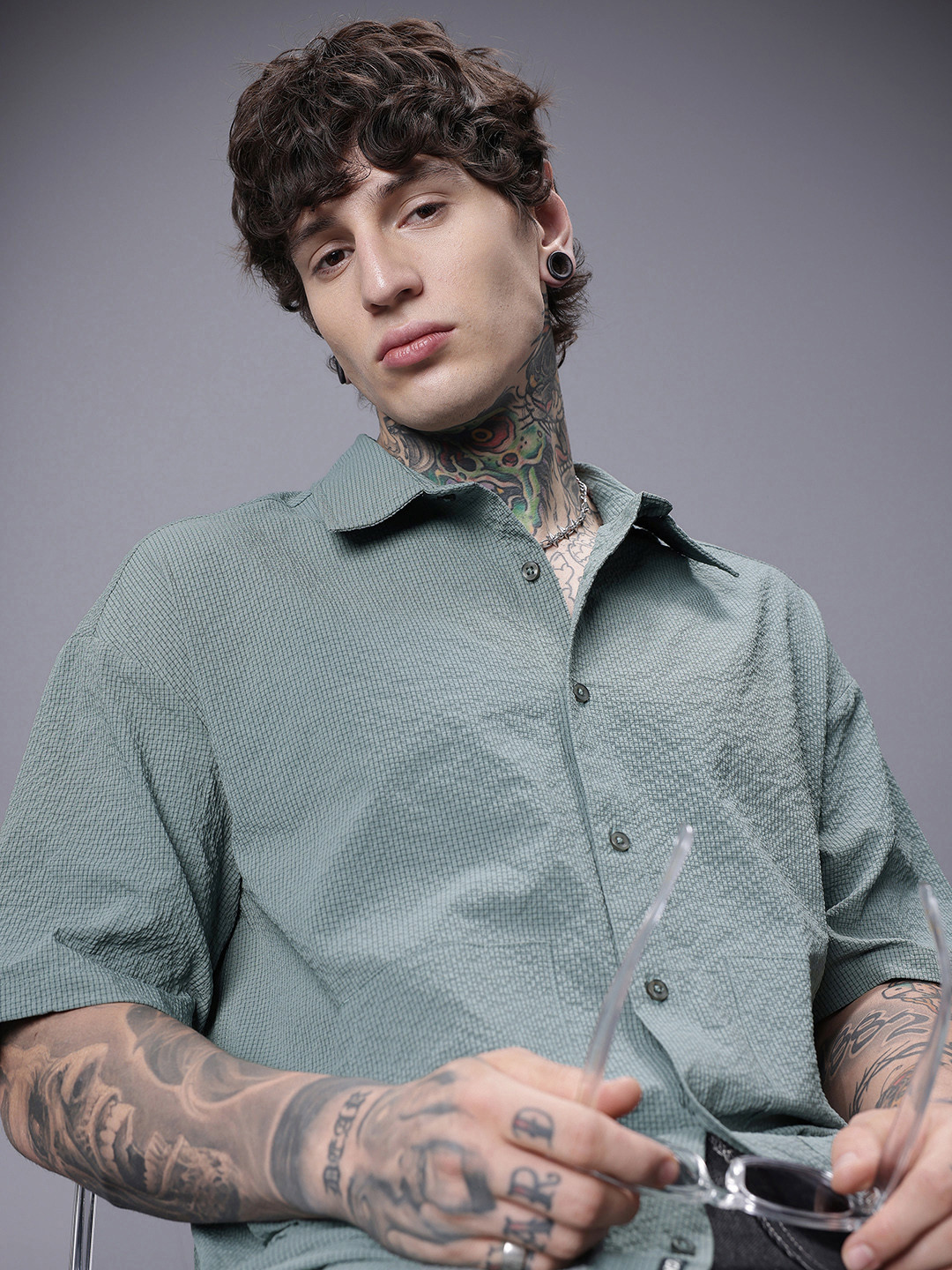 SOKO STREET Relaxed Fit Micro Checks Drop-Shoulder Sleeves Crinkled Casual Shirt