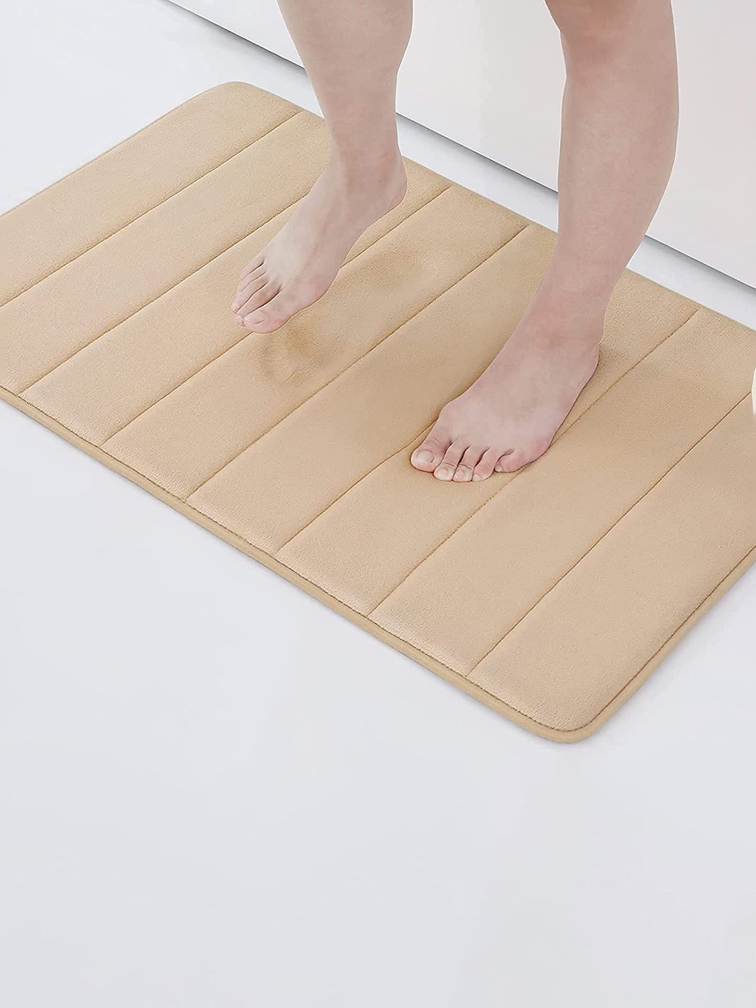 FAVRIA Beige Striped Microfibre Cushioned 1000 GSM Anti Slip Water Absorbent Bath Rug