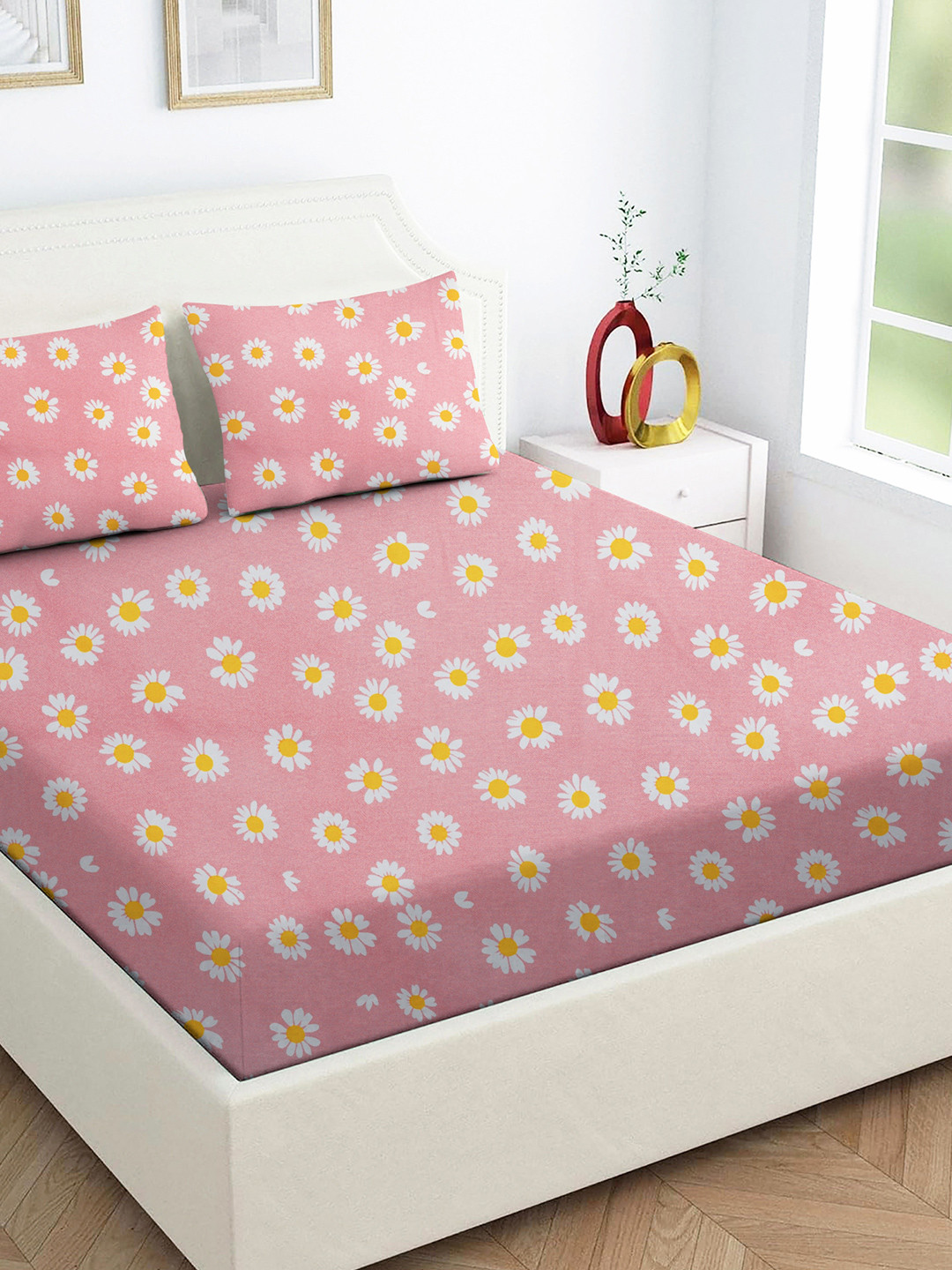 Star Weaves Pink Floral Cotton 350 TC Fitted King Superfine Bedsheet with 2 Pillow Covers-182.88 x 198.12 cm