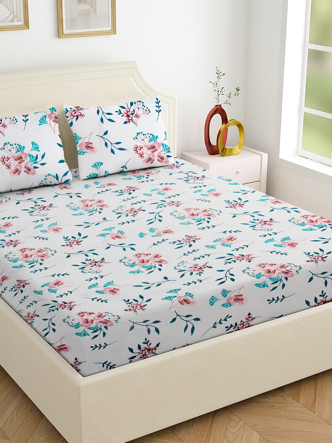 Star Weaves Pink Floral Cotton 350 TC Fitted King Superfine Bedsheet with 2 Pillow Covers-182.88 x 182.88 cm
