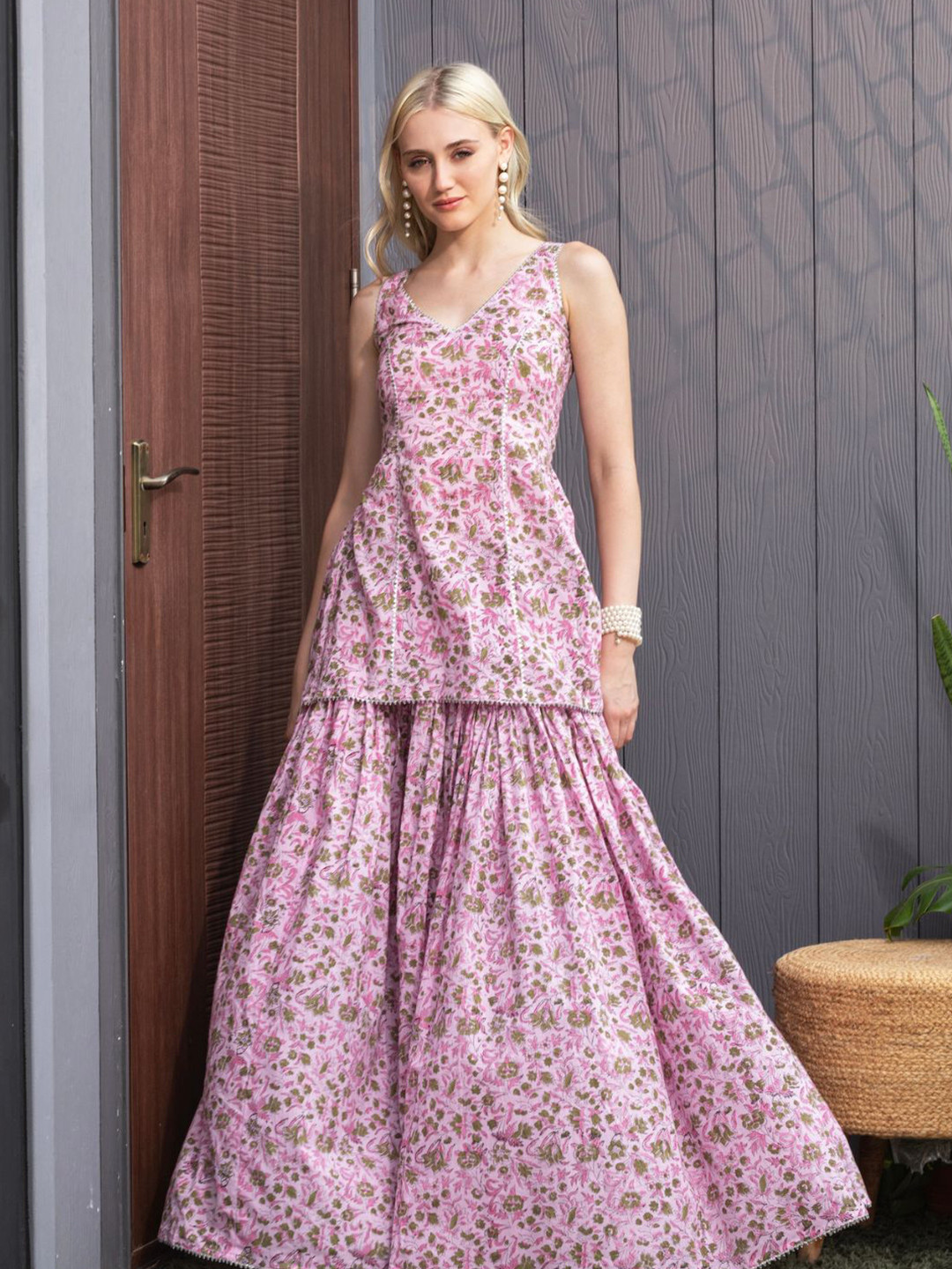 House of Abeena Floral Printed Cotton Long-Front Top With Maxi Skirt Co-Ords