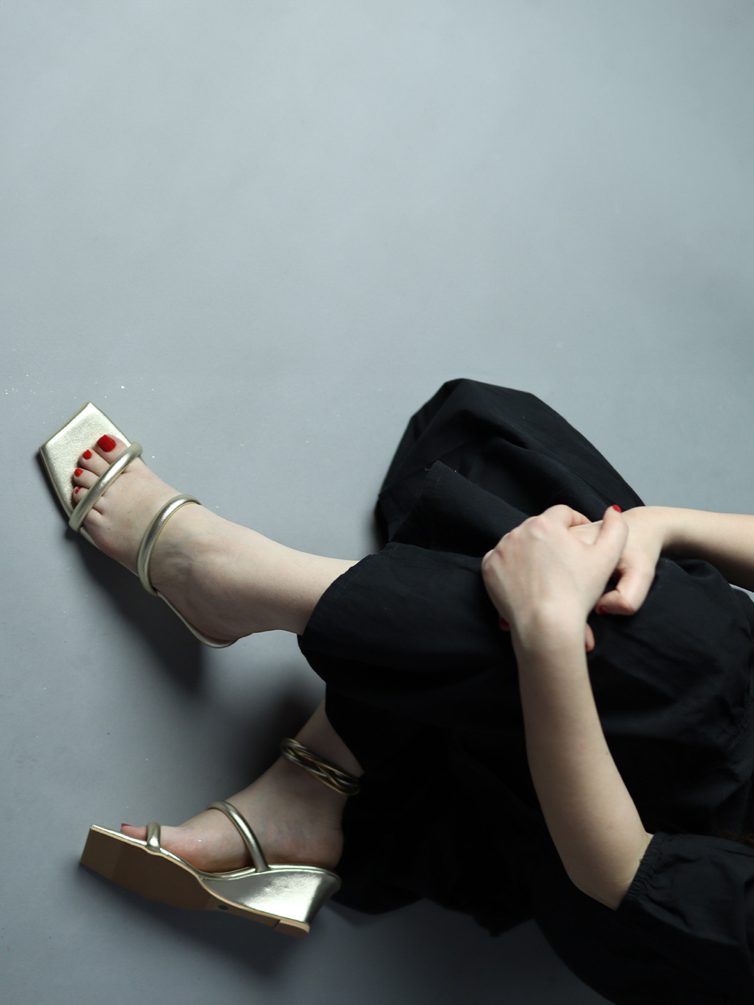 PreciousME Square Toe Wedge Heel Sandals