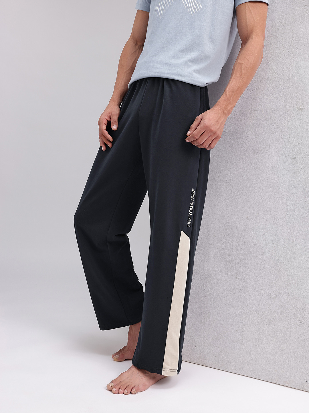 HRX by Hrithik Roshan Men Side Contrast Detail Yoga Track Pants