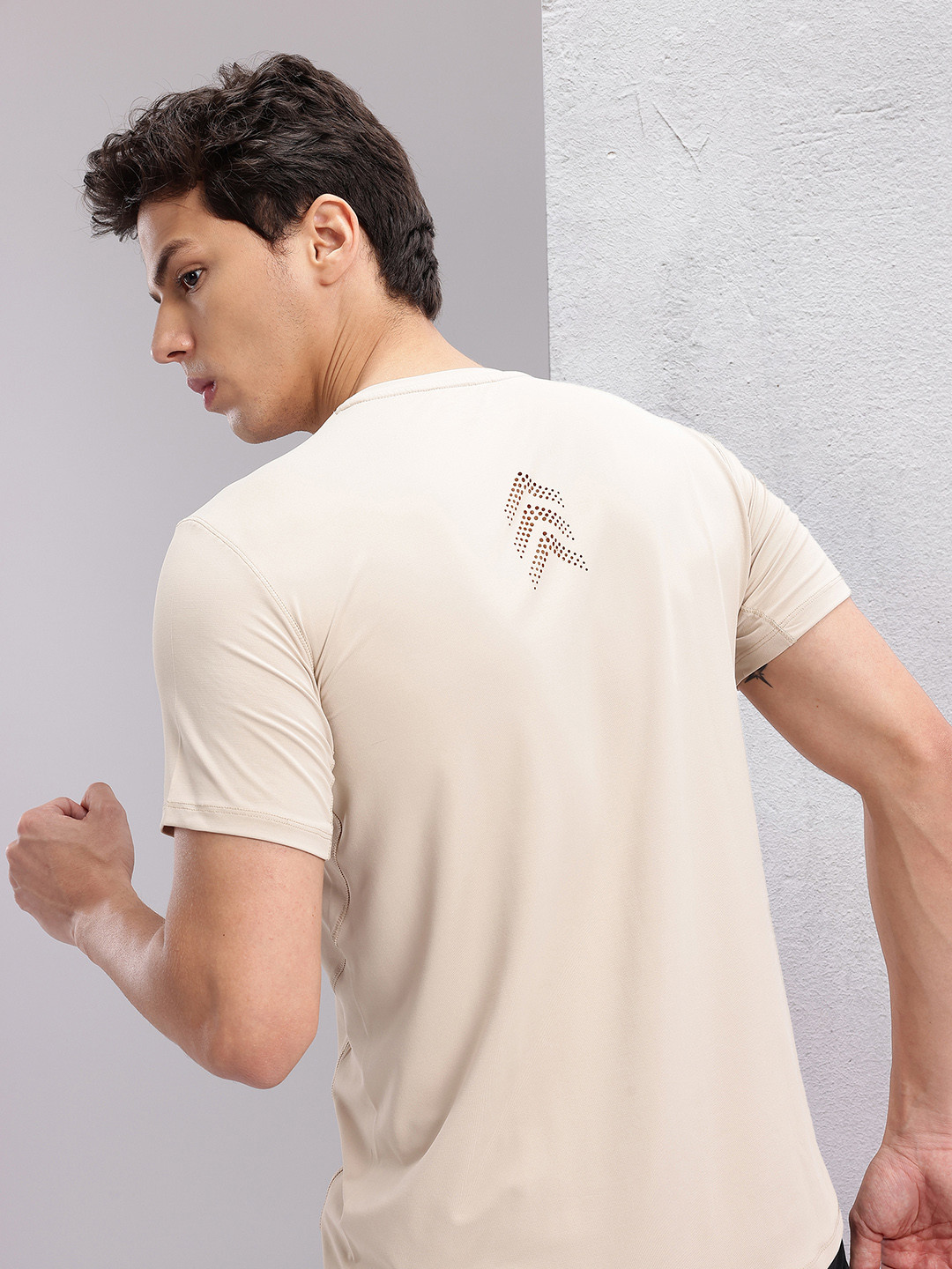 HRX by Hrithik Roshan Men Solid Round Neck Running T-shirt with Perforations