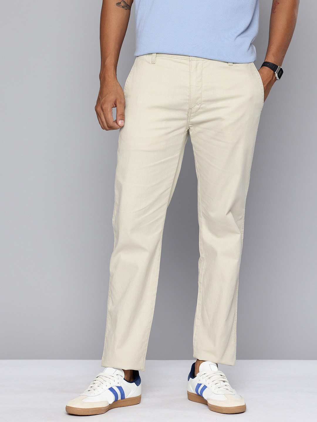 Levis Men Standard Tapered Fit Chinos Trousers