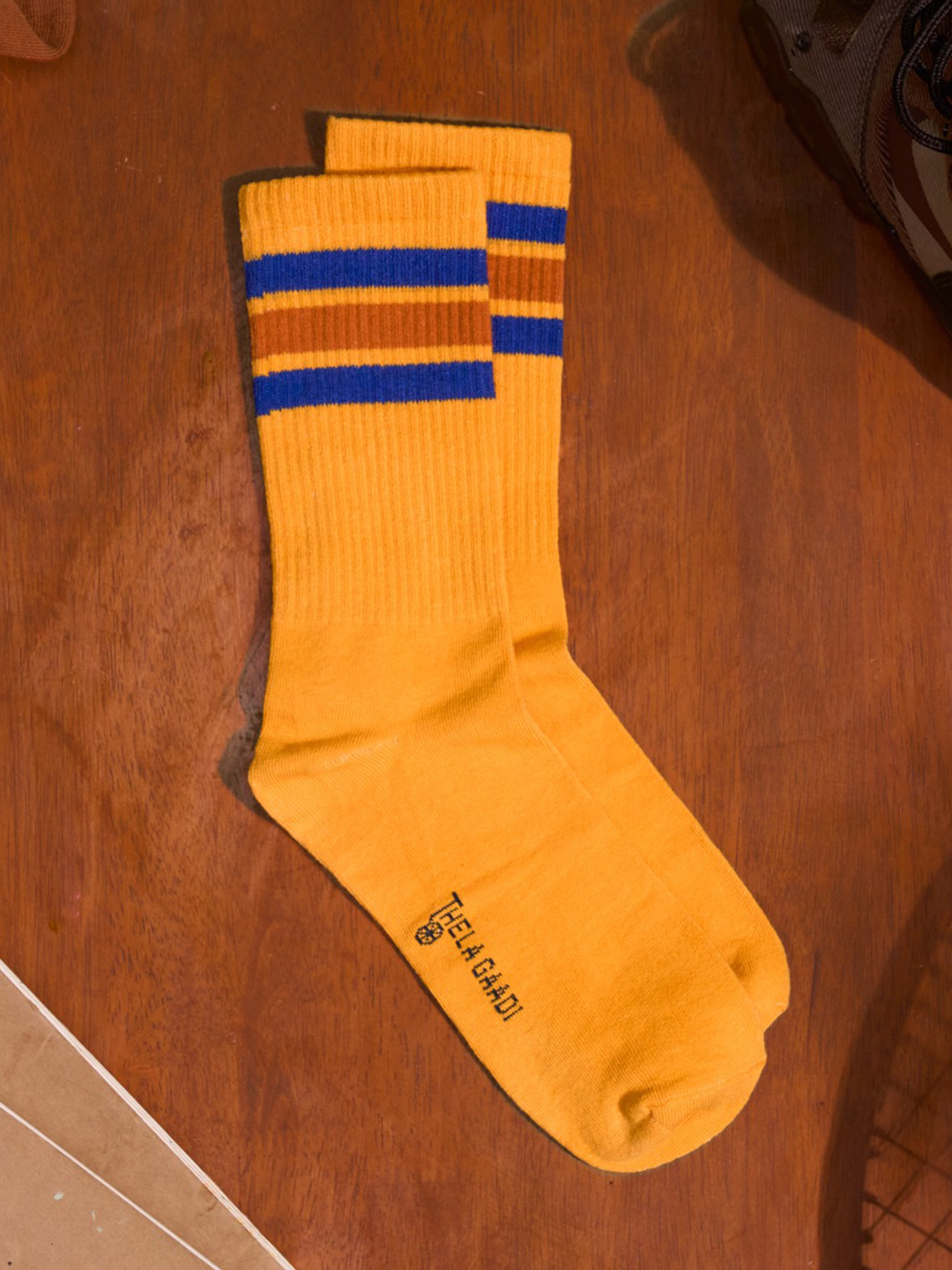 Thela Gaadi Unisex Calf Length Stripes Socks