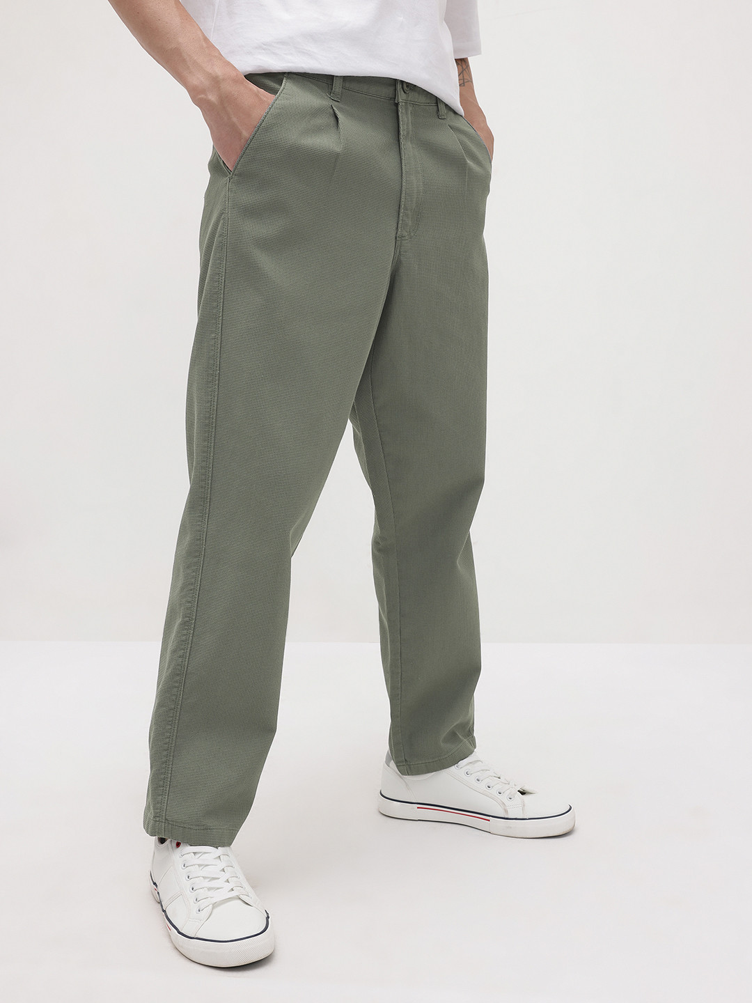 The Roadster Life Co. Men Waffle Textured Relaxed Fit Trousers