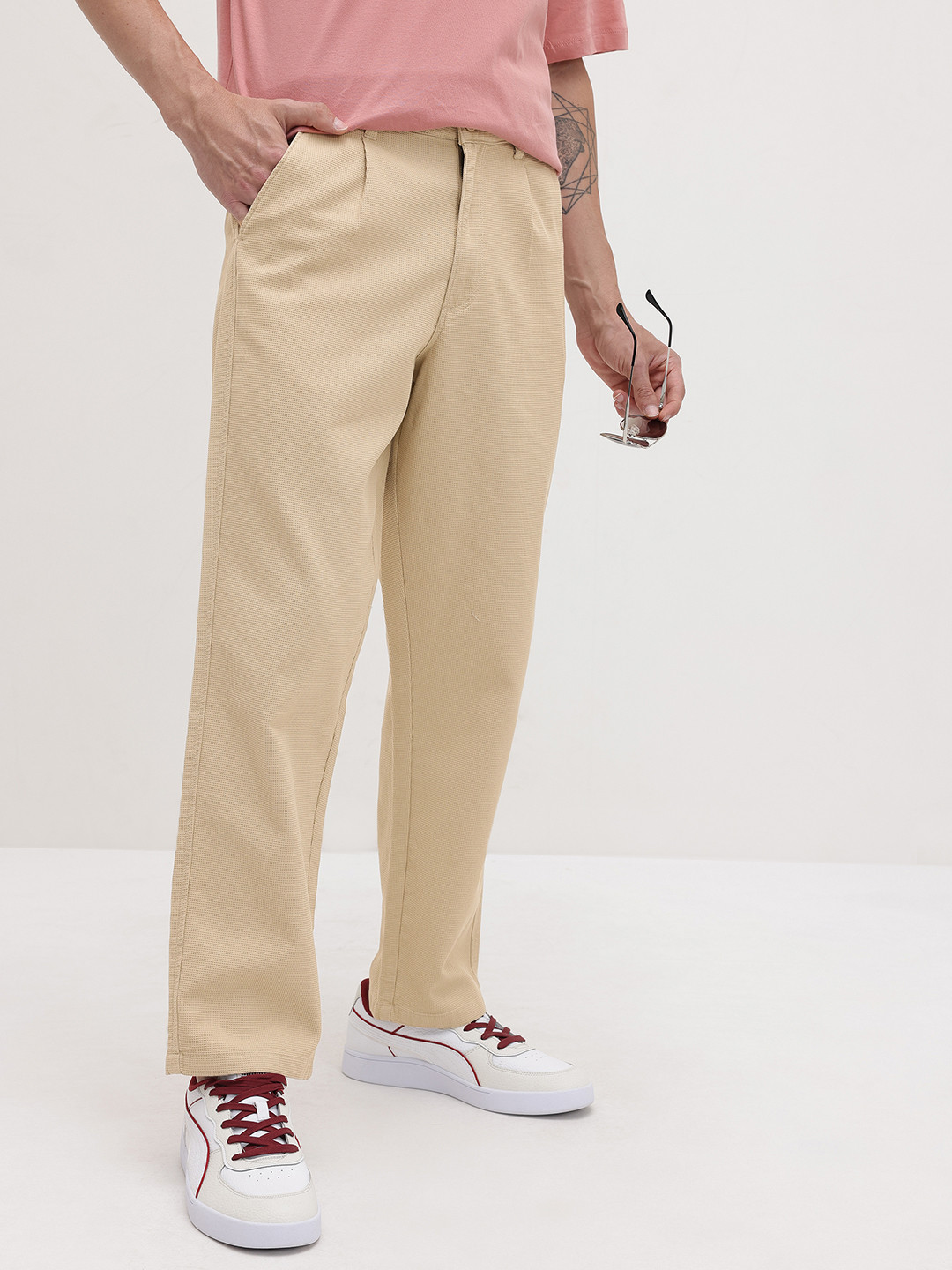 The Roadster Life Co. Men Waffle Textured Pleated Relaxed Fit Trousers