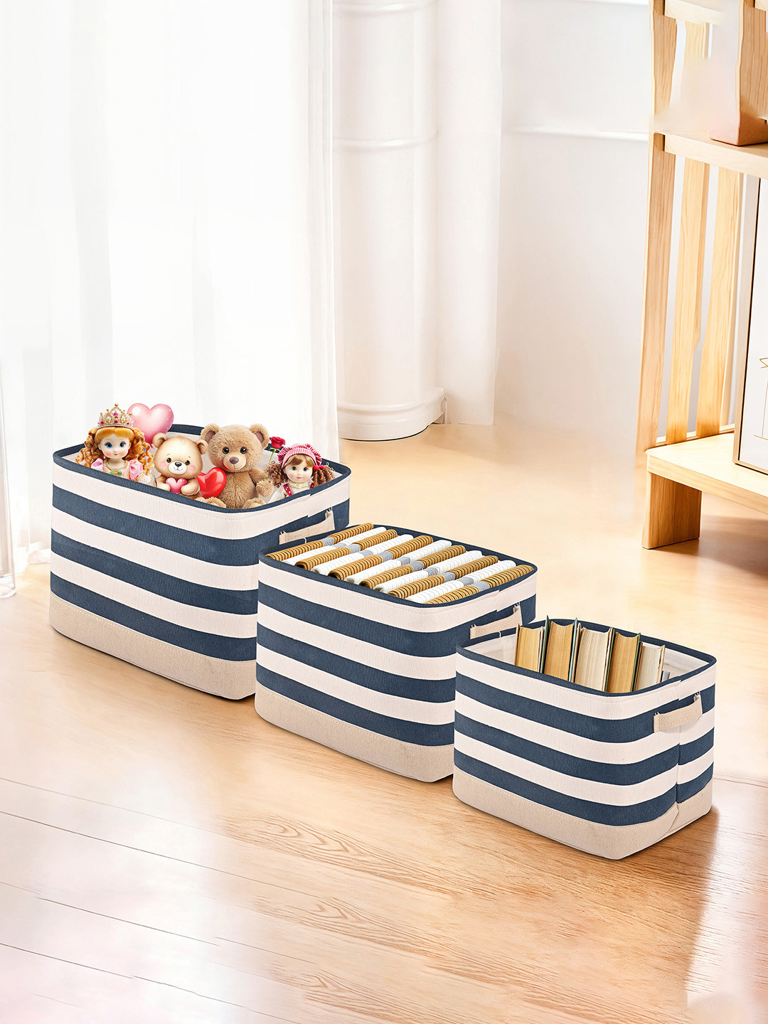 Aura White Set of 3 Foldable Cosmetic & Skincare Dressing Table Organisers Storage Basket