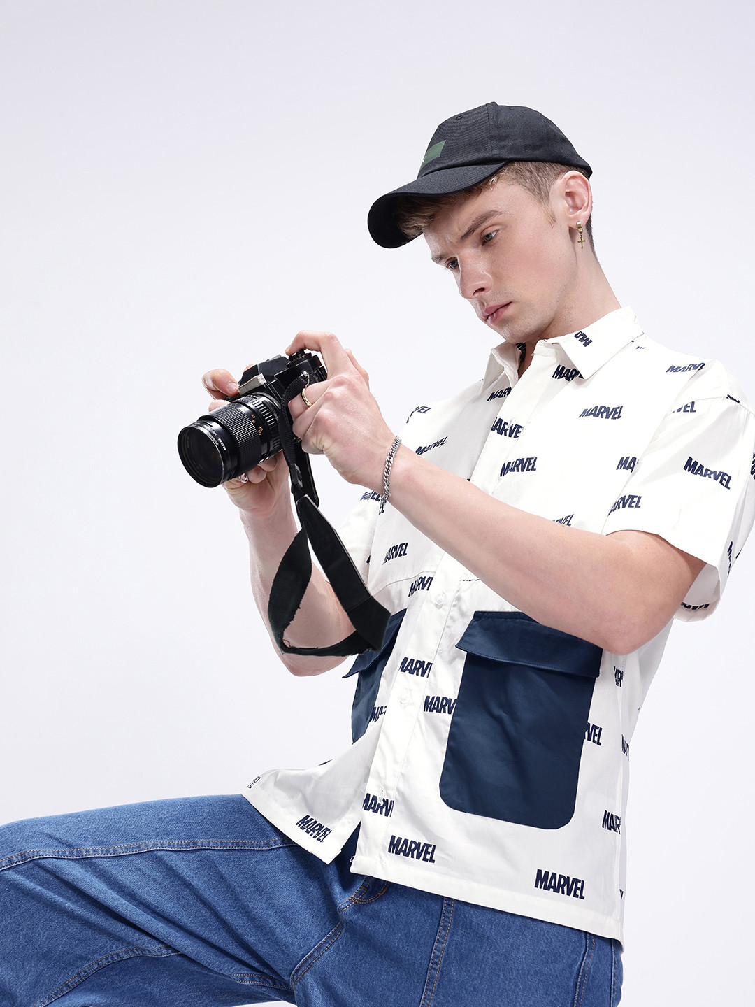 Kook N Keech Men Marvel Logo Printed Oversized Casual Shirt