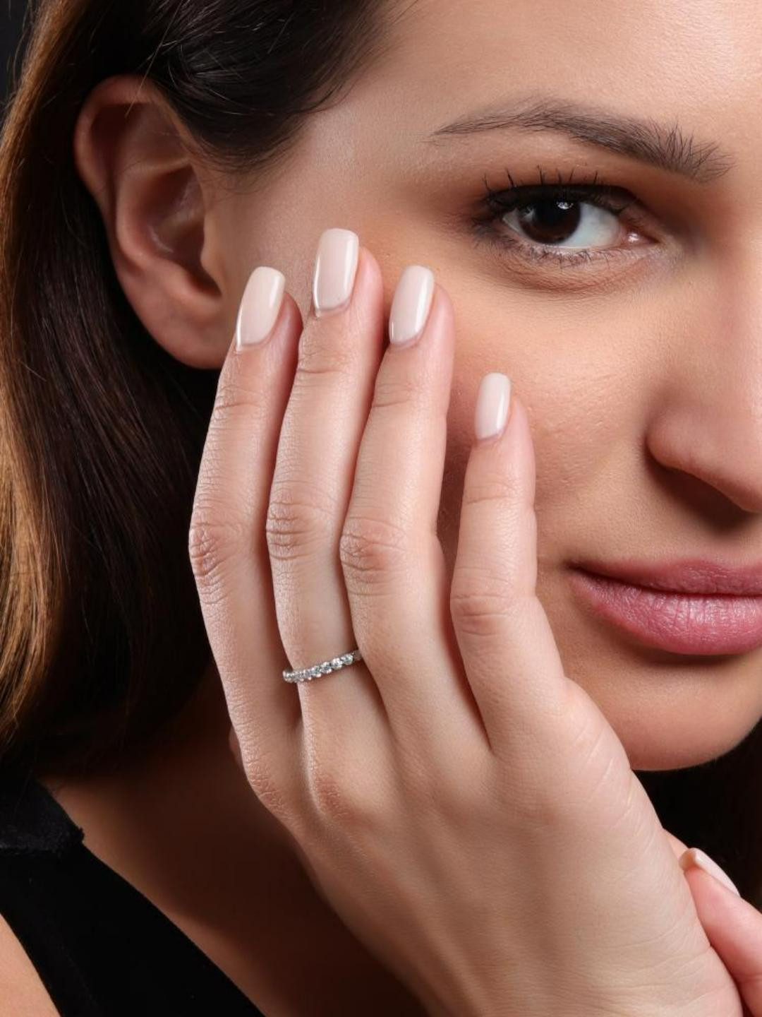 Soraya Luxe 925 Sterling Silver Rhodium Plated Solitaire Moissanite Diamond Studded Ring