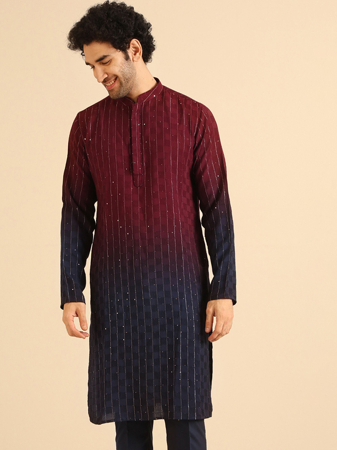 KISAH Men Embellished Magenta Geometric Woven Design Mandarin Collar Sequinned Straight Kurta