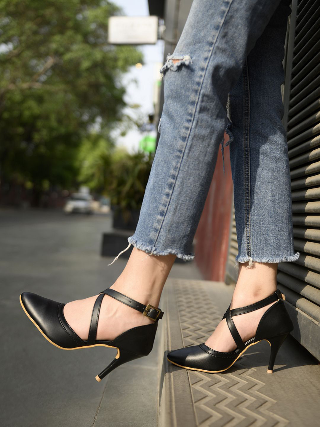 Shoetopia Girls Pointed Toe Stiletto Pumps