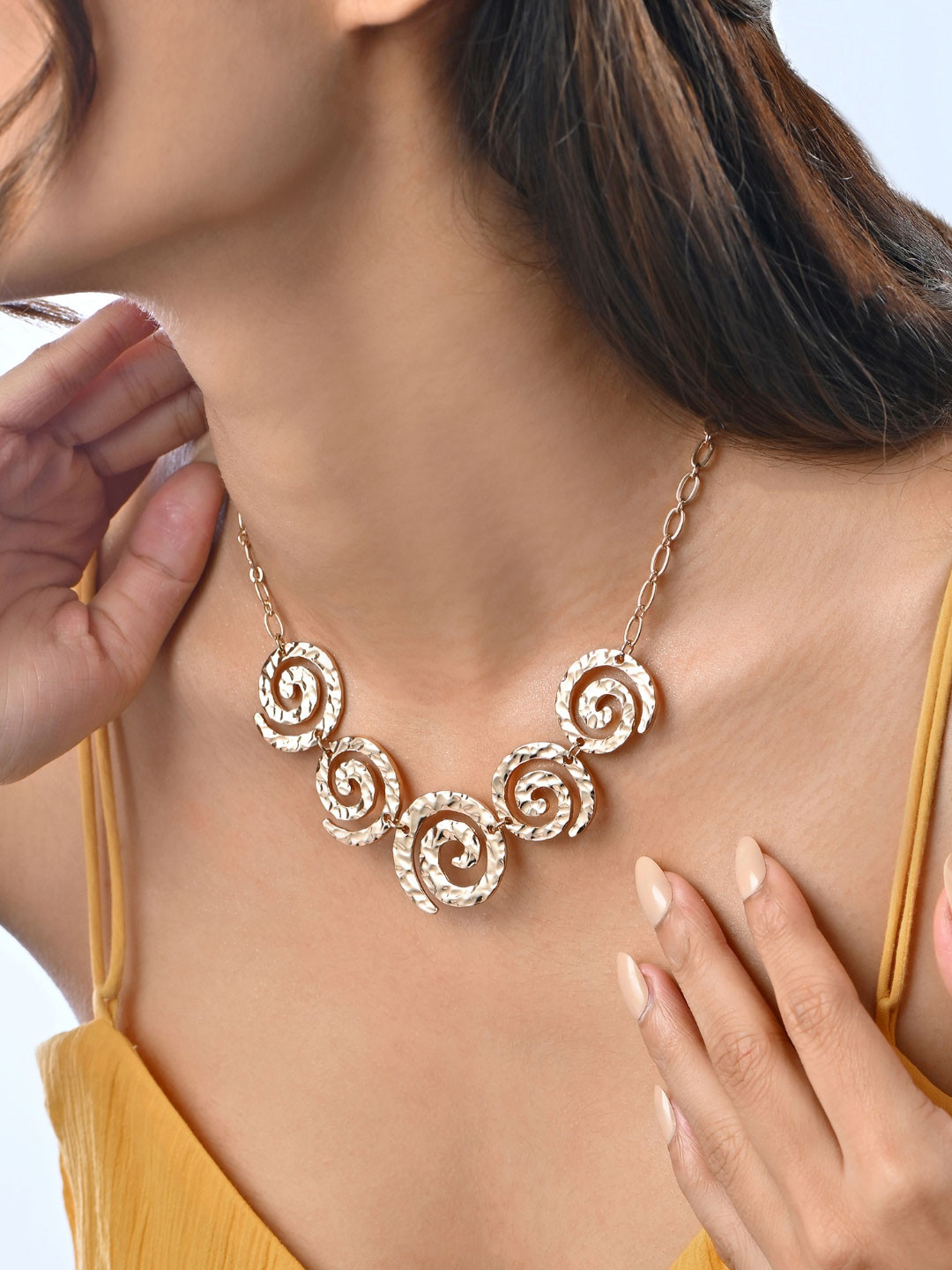 ToniQ Gold-Toned Molten Partywear Twisted Swirl Choker Necklace