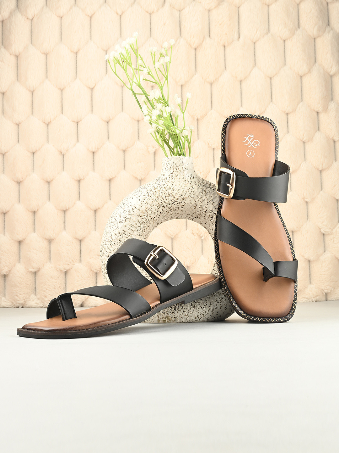 House Of Pataudi Men Comfortable Ethnic Sandals