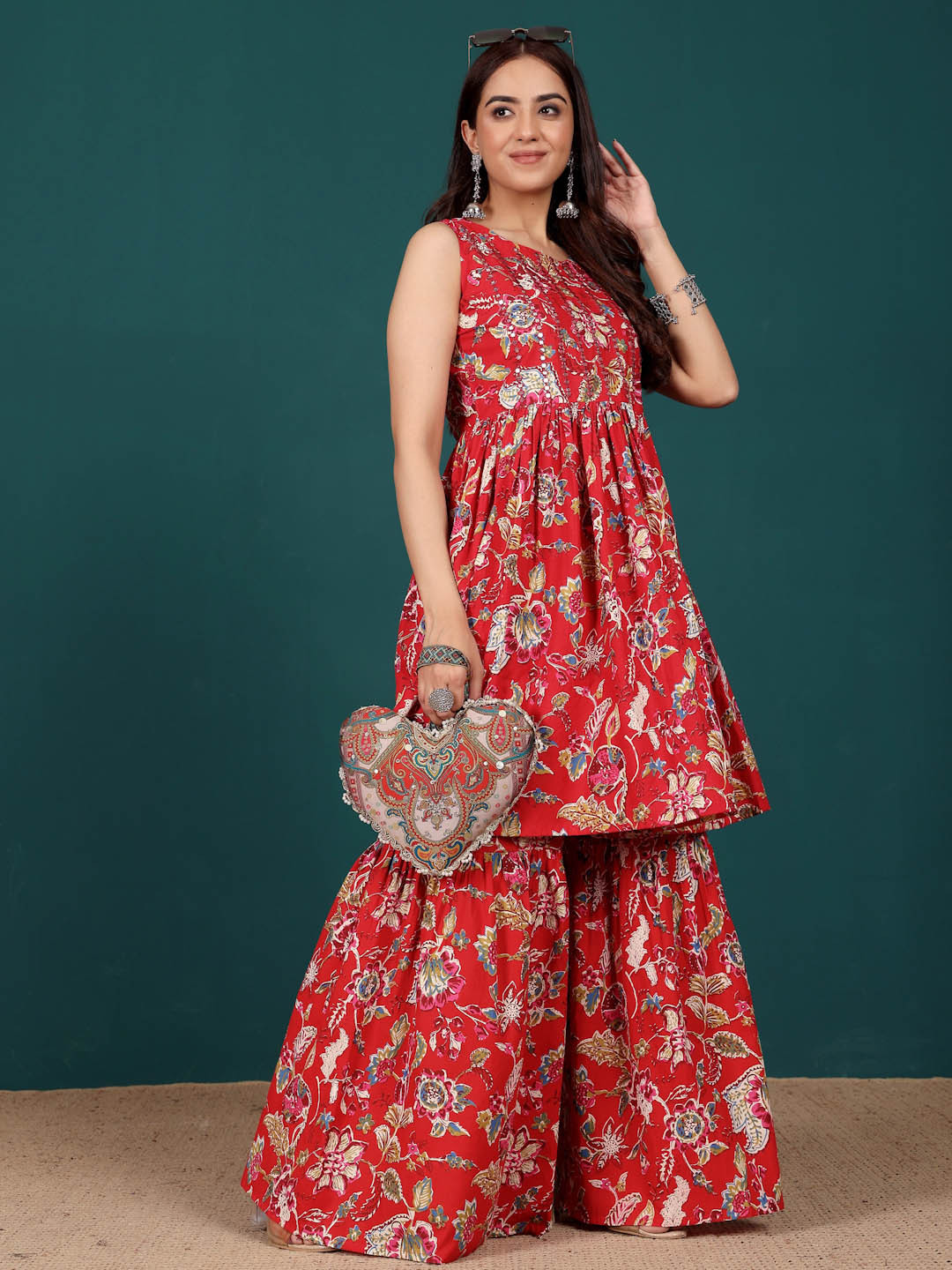 Varanga Women Floral Embroidered Regular Thread Work Pure Cotton Kurti with Sharara