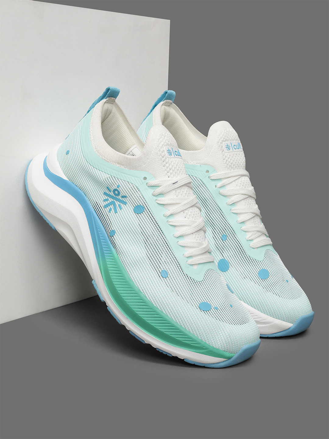 CULT Women Light Turquoise Glidewave Running Shoes