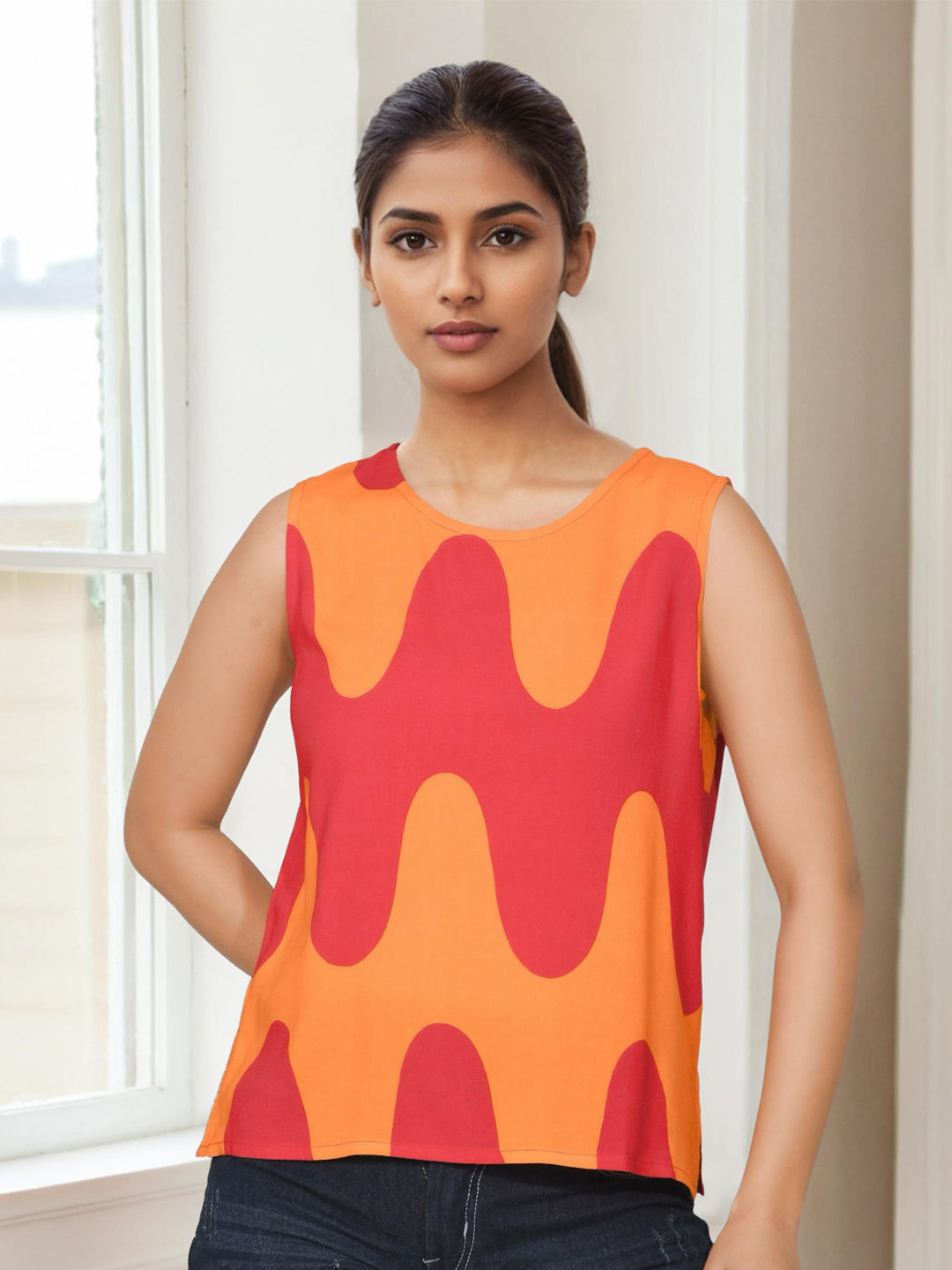 Dora Dori Print Crop Top