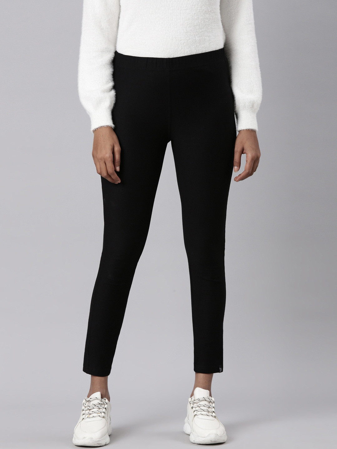 Twin Birds Dark Black Women Coloured Skinny Fit Jegging