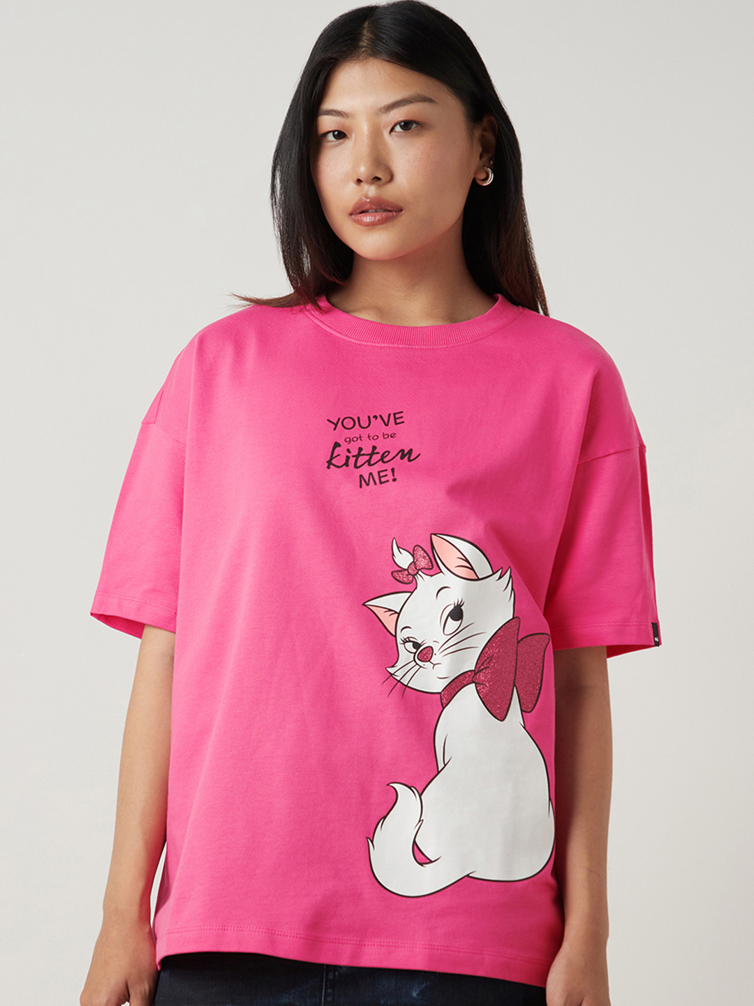 Bewakoof Official Disney Merchandise Pink Kitten me Graphic Printed Oversized T-shirt