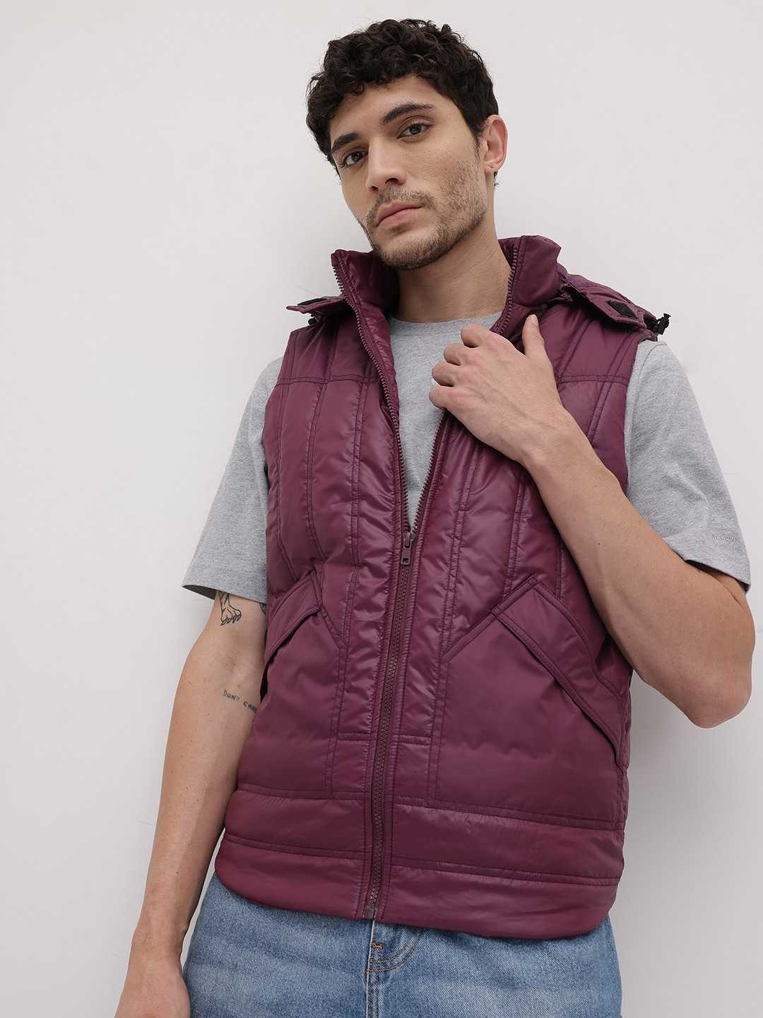 Roadster Men No Padded Jacket