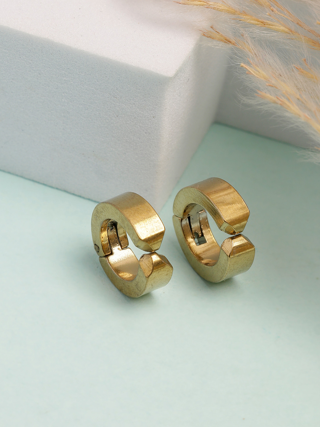 Roadster Men's Gold-Plated Contemporary Hoop Earrings