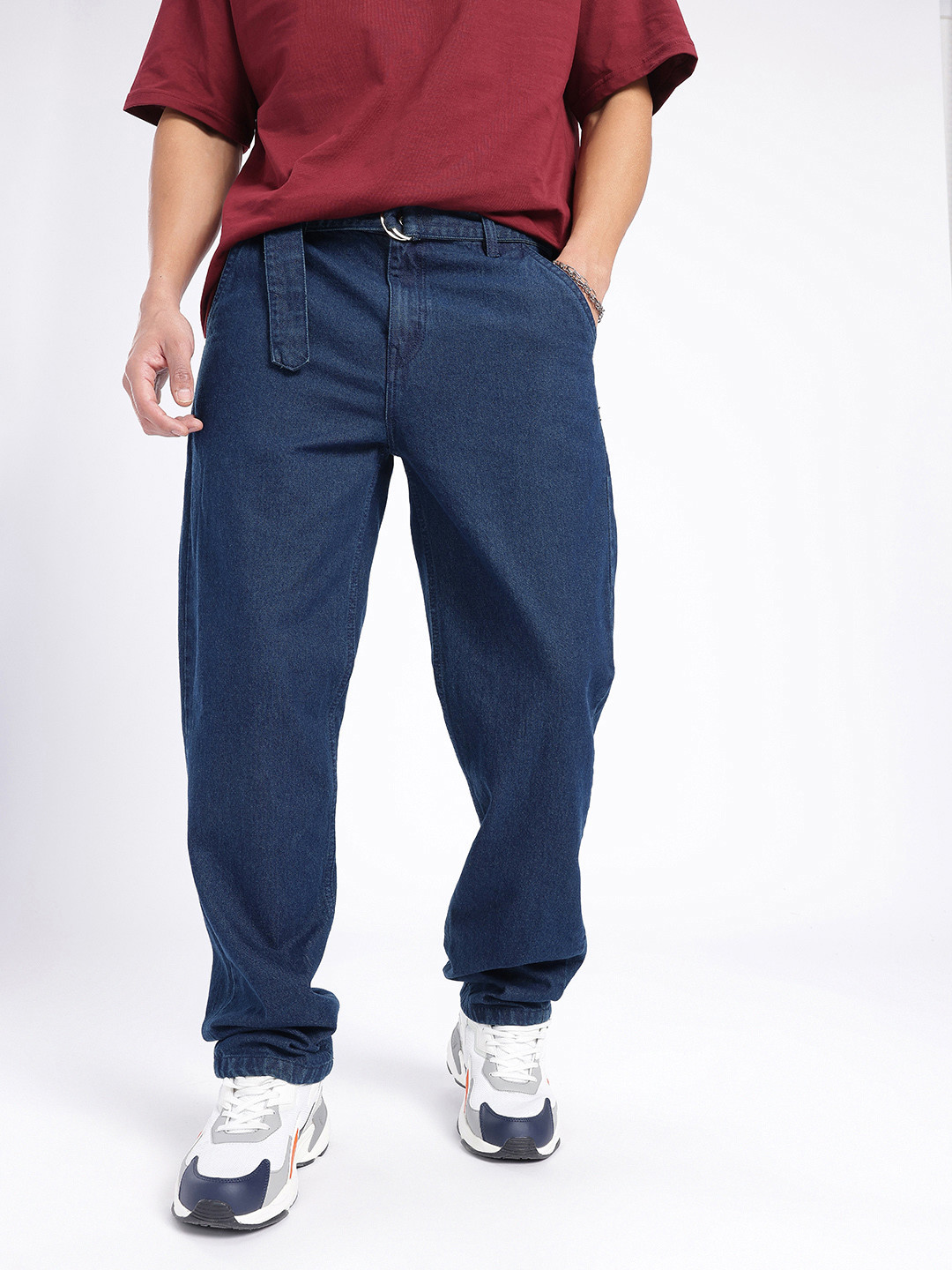 glitchez Men Relaxed Fit Jeans with Belt