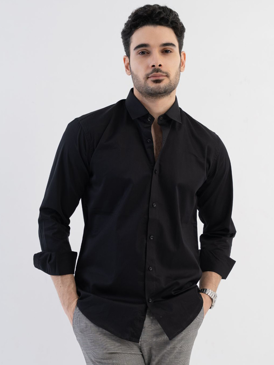 VELLURE Men Solid Giza Satin Full Sleeve Shirt