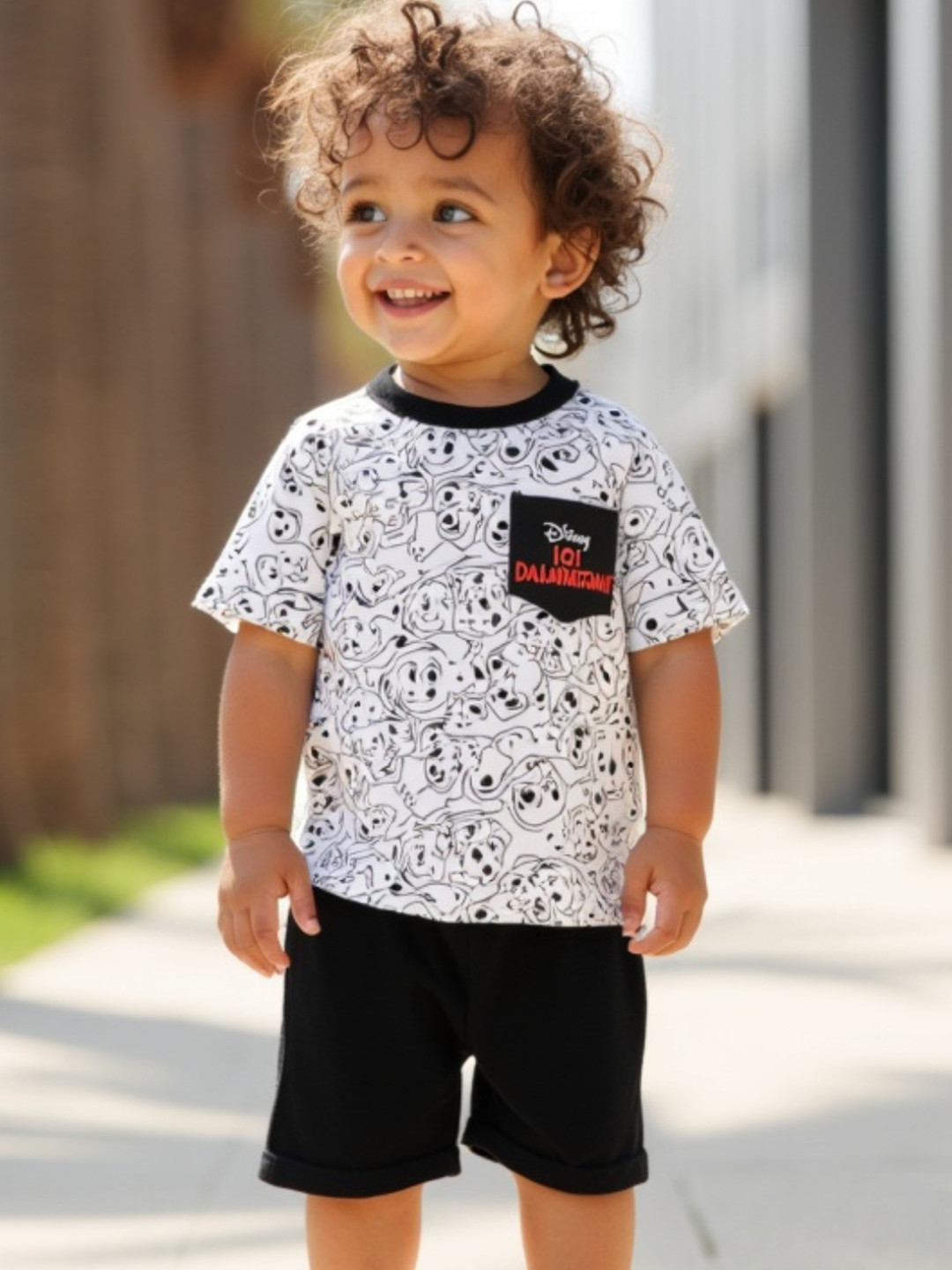 Nap Chief Infants Unisex 101 Dalmatians Printed Pure Cotton T-shirt with Shorts