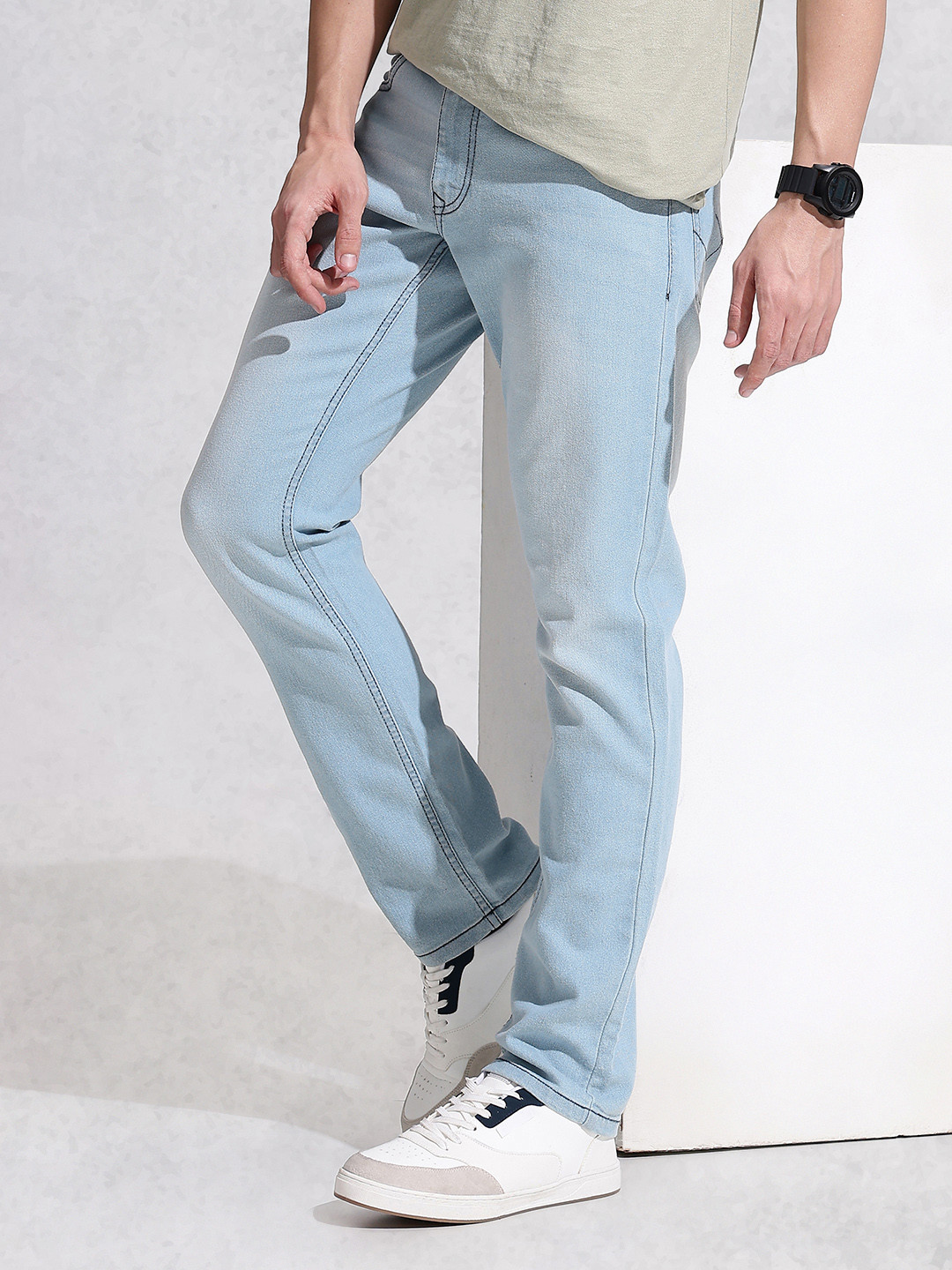 WROGN Men Straight Fit Light Fade Stretchable Jeans
