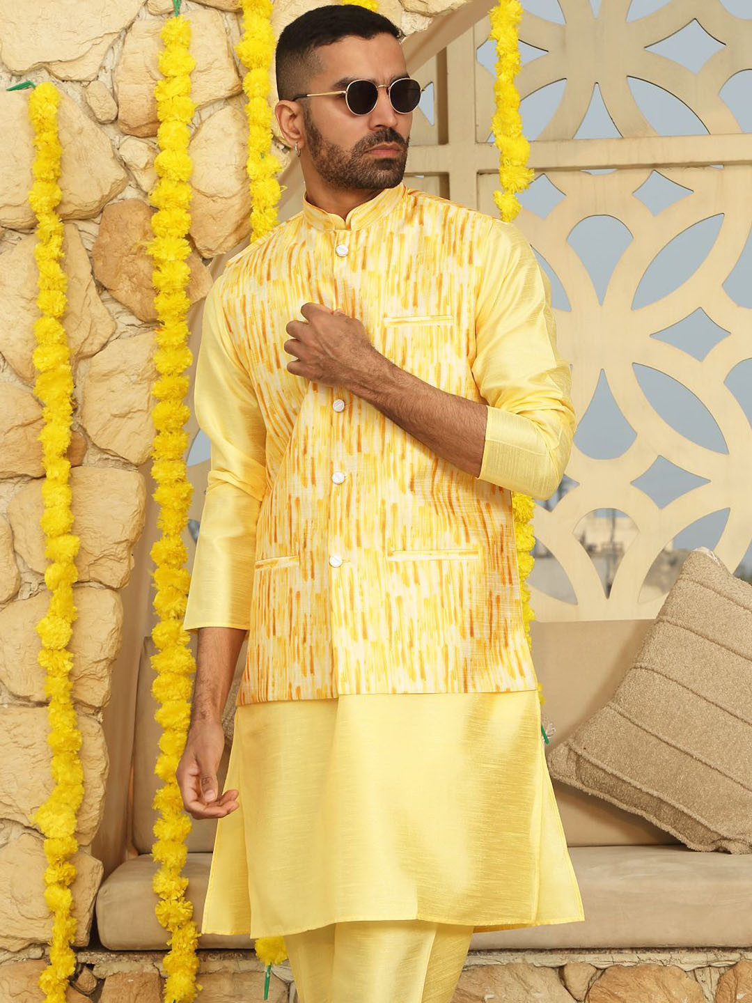 KRAFT INDIA Mandarin Collar Straight Kurta with Churidar & Tie-Dye Nehru Jacket