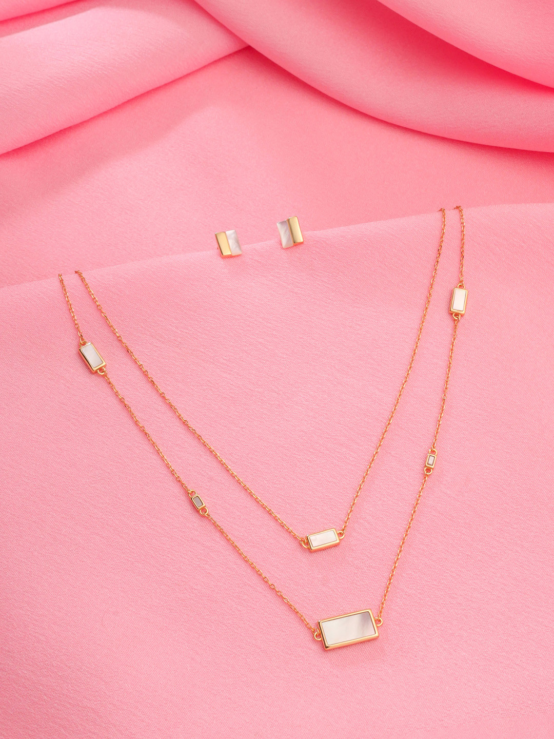 Kicky And Perky 925 Sterling Silver Mother of Pearl Gold Layered Necklace And Earring Set