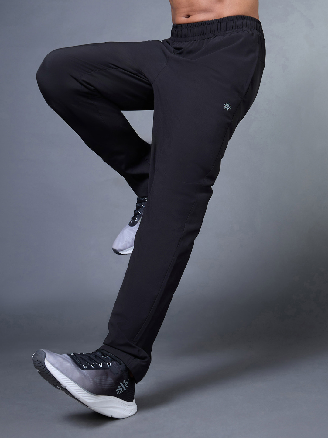 CULT Men's Black Night Run Trackpants
