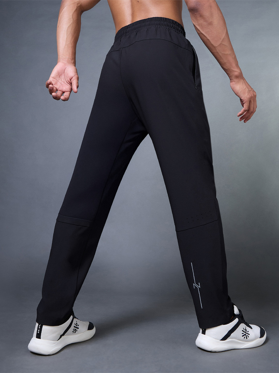 CULT Men Black Impact Running Trackpants