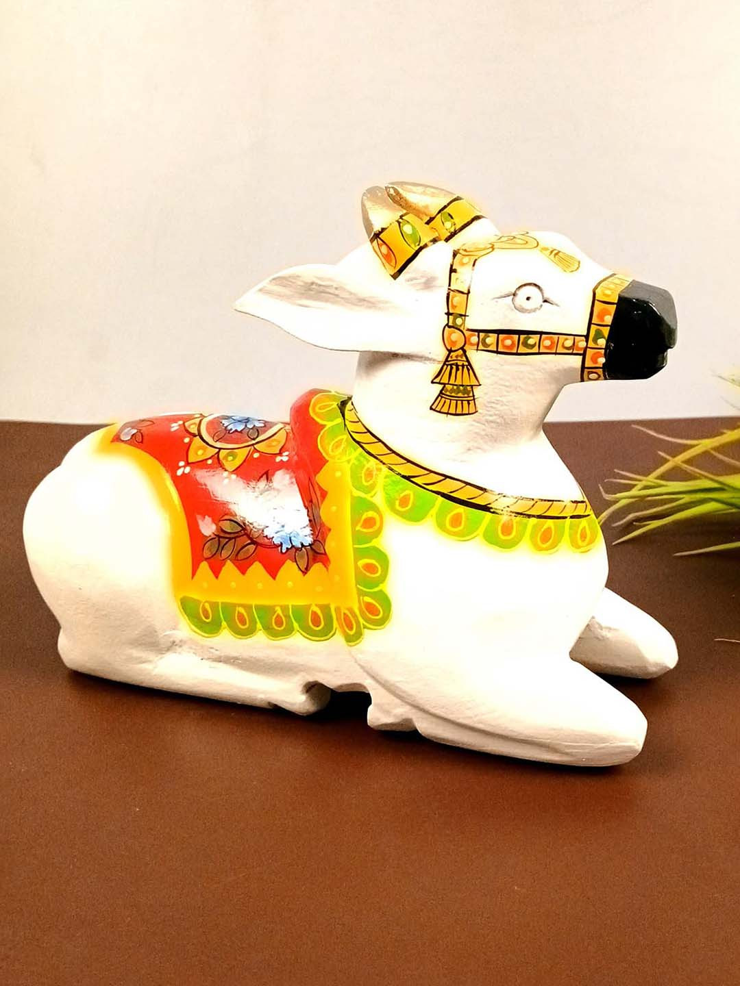 apka mart Nandi Cow White Wood Natural Prayer Room Medium Showpiece - 7.1 Inches