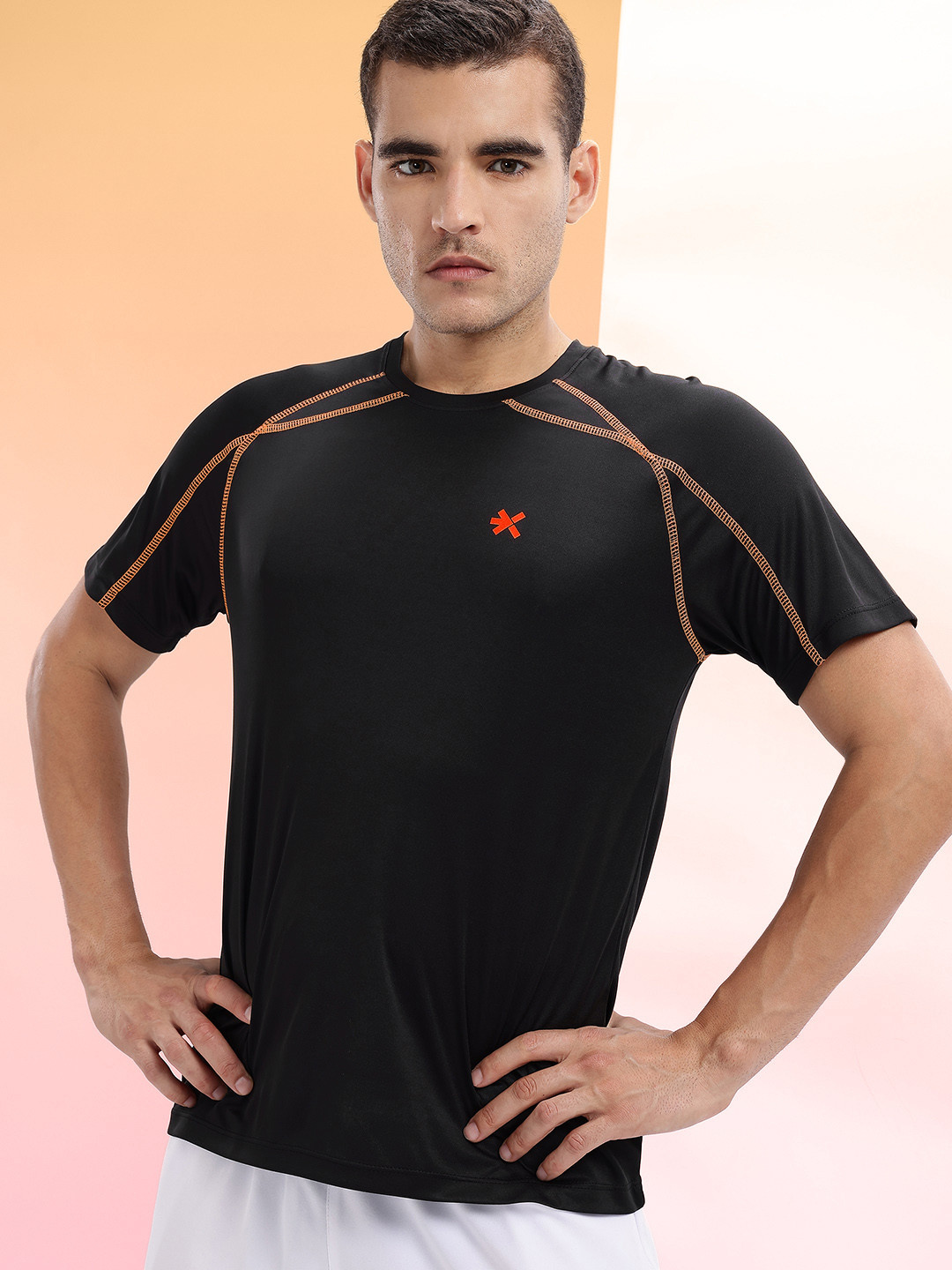 HRX by Hrithik Roshan Contrast Stitching Raglan Sleeves Rapid-Dry Training T-shirt