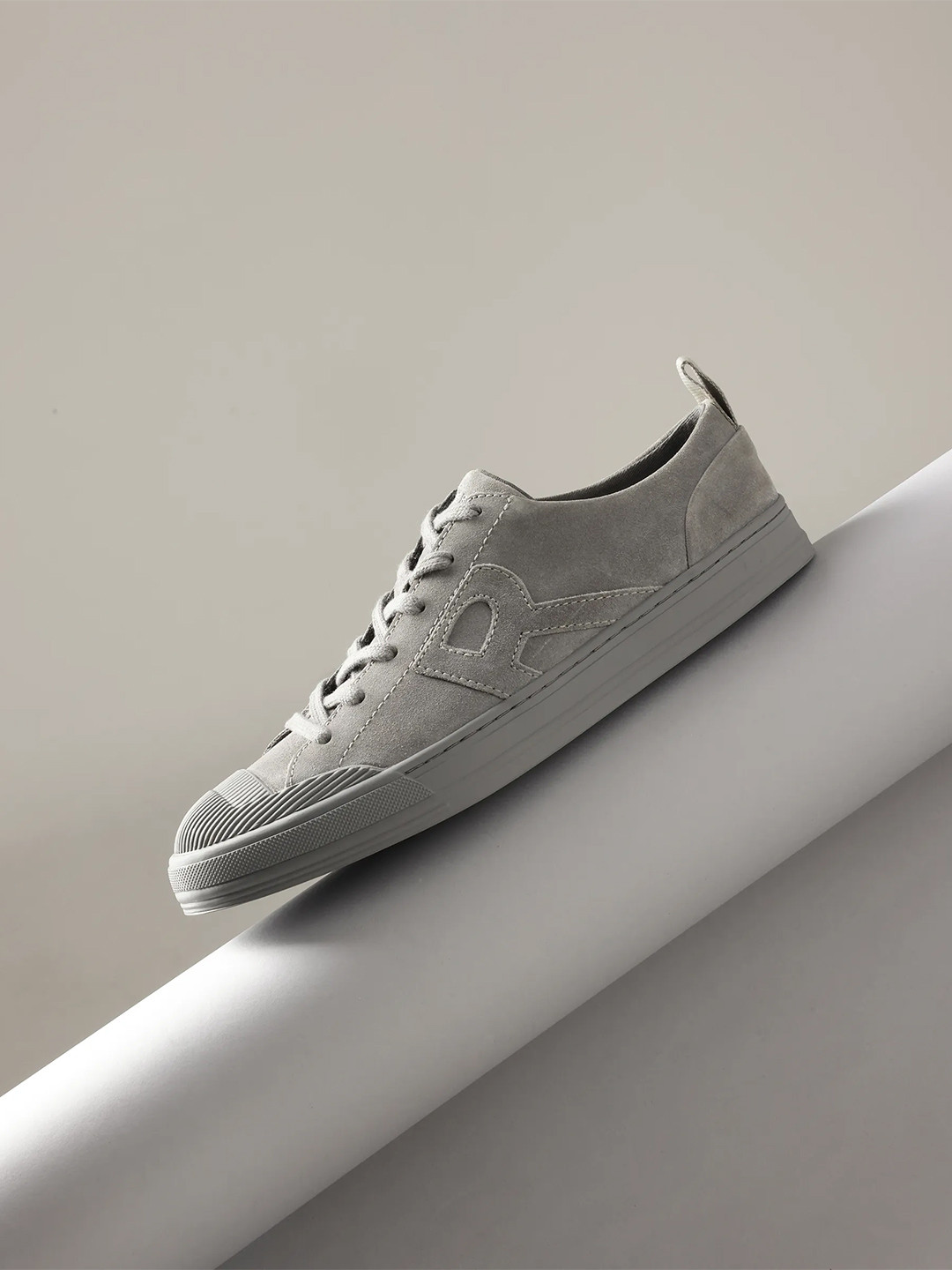 RARE RABBIT Men Sauron Light Grey Lace-Ups Round Toe Sneakers