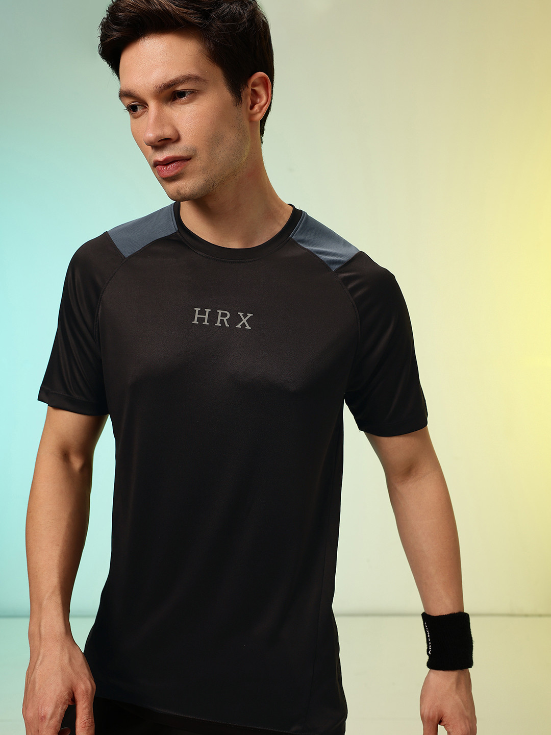 HRX by Hrithik Roshan Brand Logo Printed Rapid-Dry Pockets Training T-shirt