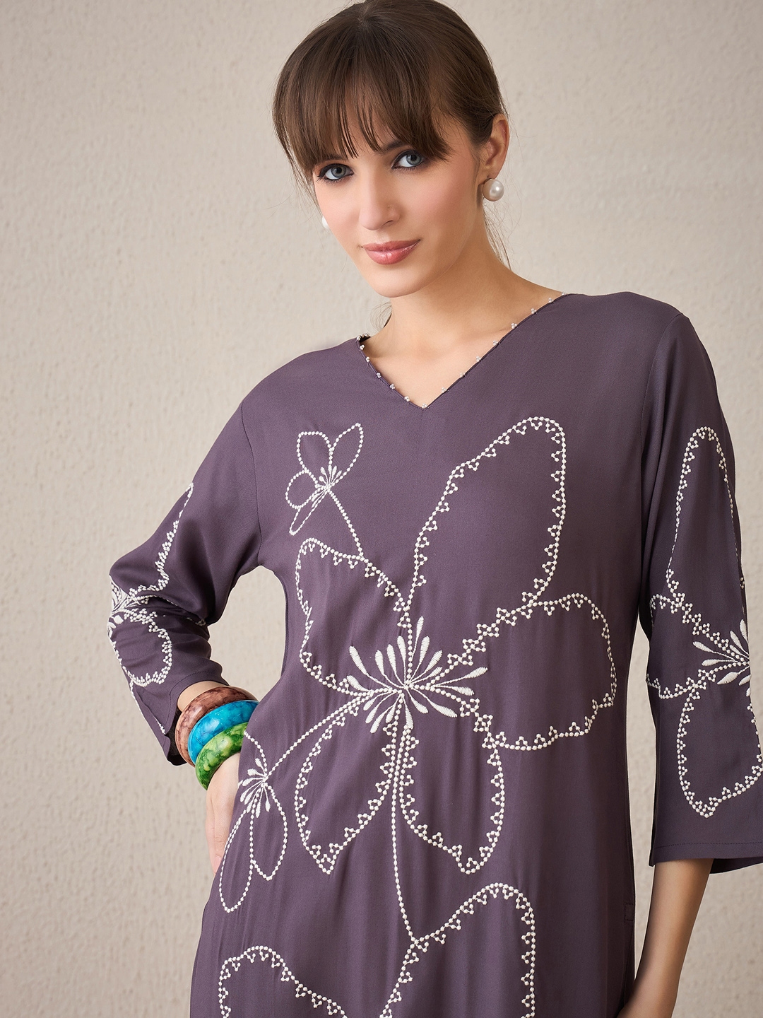 Indo Era Women Floral Embroidered Regular Thread Work Kurta With Palazzos - Kurta Sets for Women 33213779 | Myntra