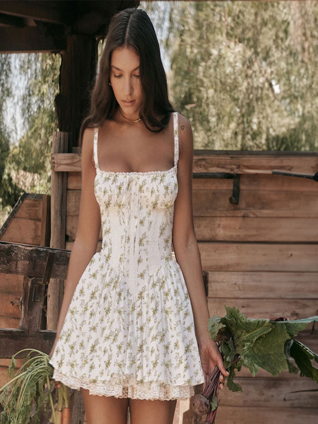 bebe Floral Print Lace Trim Corset-Style Lace-Up Back Fit & Flare Mini Dress