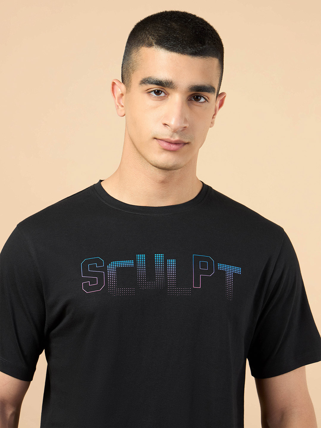 CULT Men Black Sculpt Graphic T-shirt