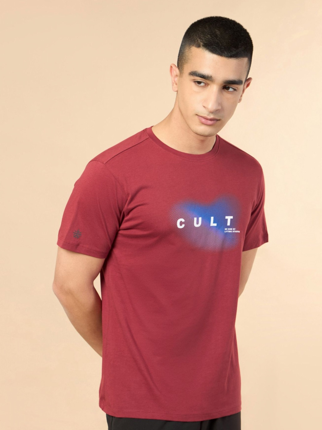 CULT Men Red Cult Training Graphic T-shirt