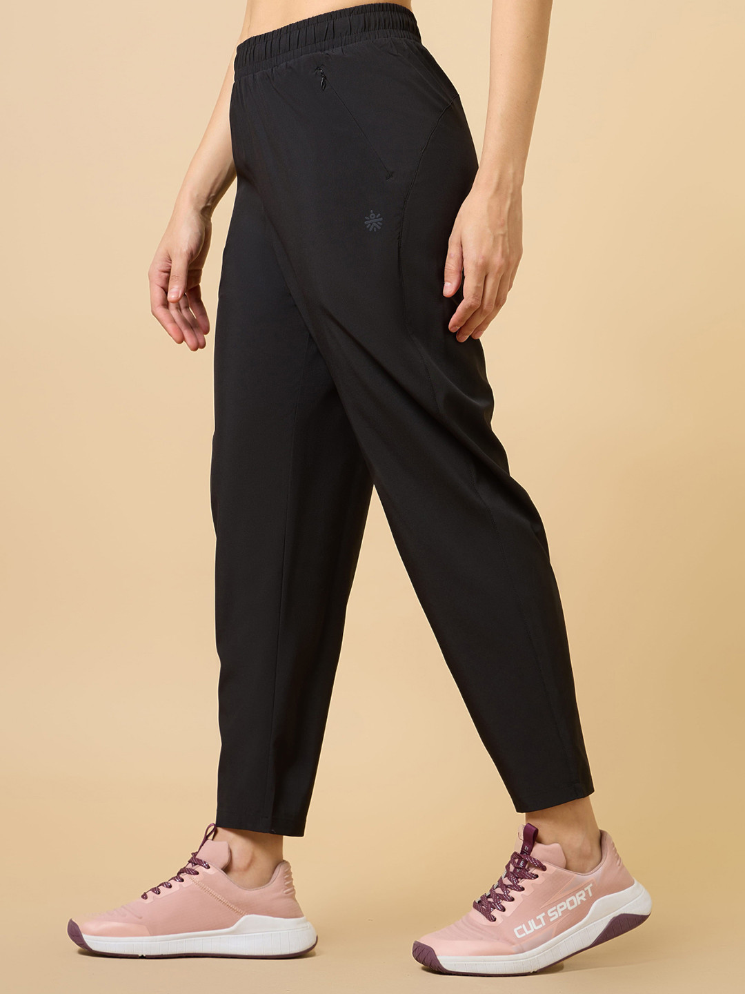 CULT Women Black Training All Form Cropped Trackpants