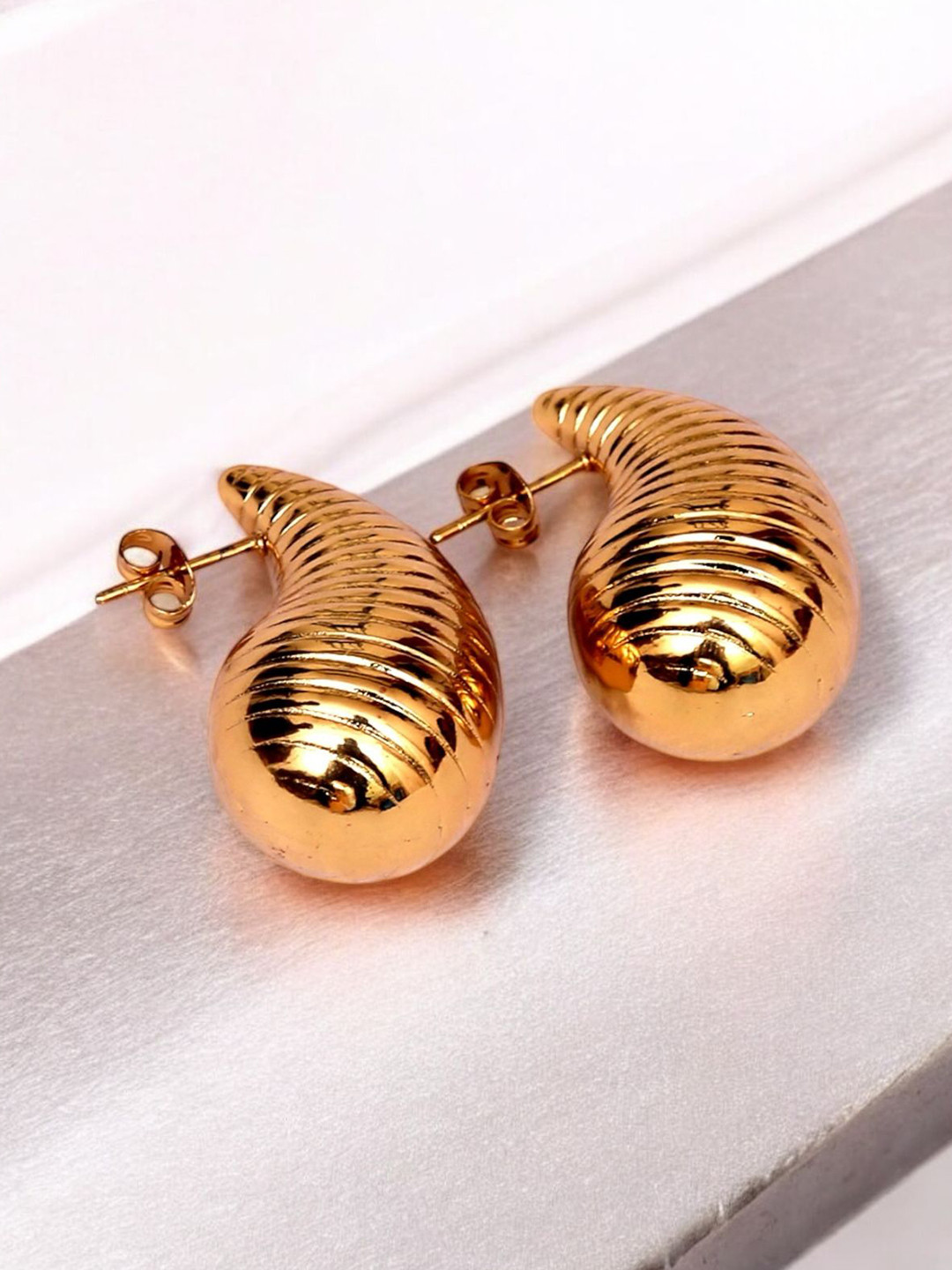 ADC SHEMONA Gohar Gold-Plated Teardrop Shaped Studs