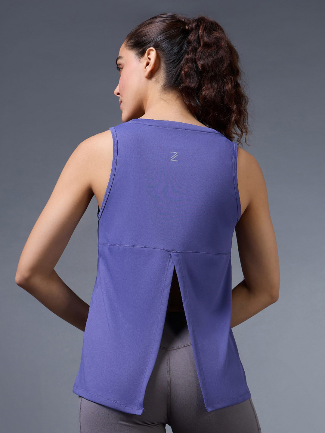 CULT Women's Navy Run Forward Tank