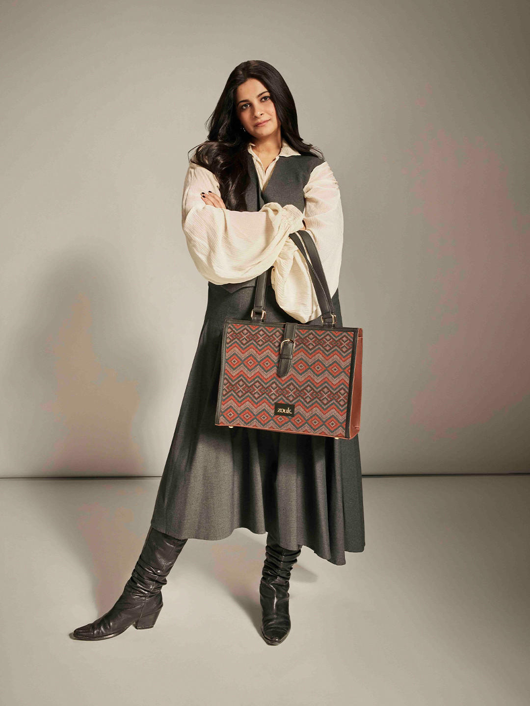 ZOUK Women Geometric Printed Shopper Rhea Kapoor Tote Bag - Gwalior Weaves